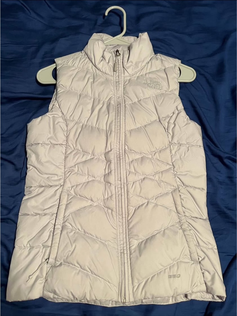 The North Face Women’s Light Gray Packable Quilted Vest